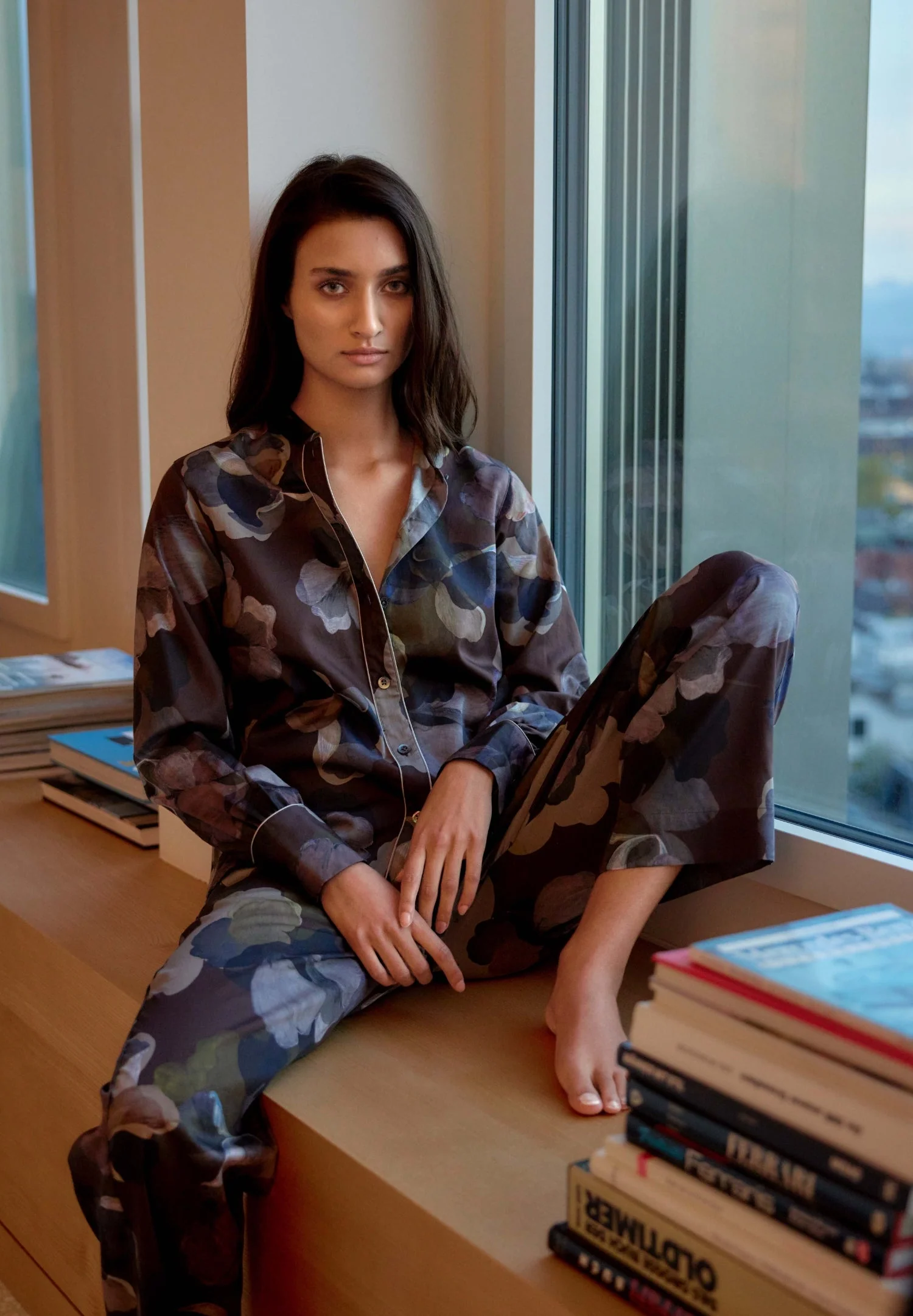 Cotton Sateen Print | Pyjama lang - florals brown - Image 3