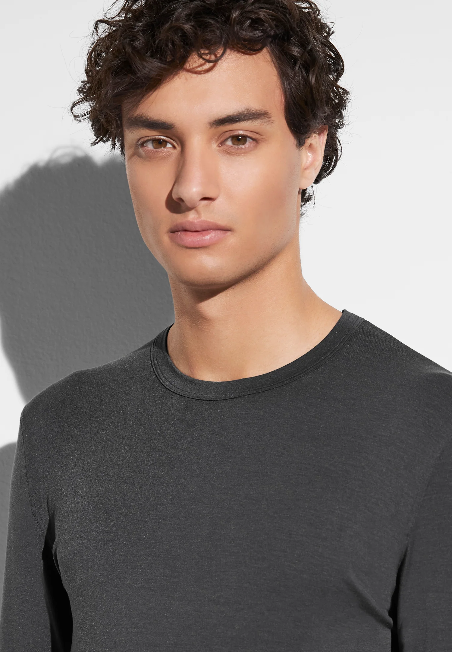 Cozy Comfort | T-Shirt langarm - raven - Image 3
