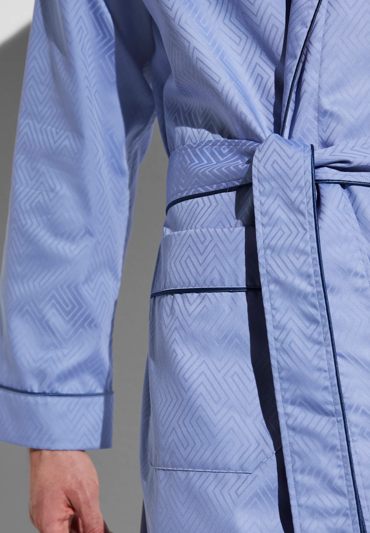 Luxury Jacquard | Morgenmantel lang - blue - Image 4