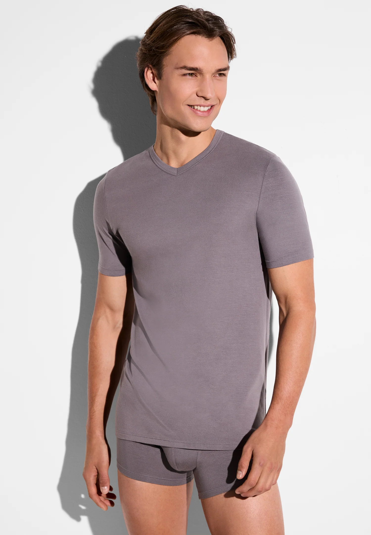 Pureness | T-Shirt kurzarm V-Ausschnitt - grey smoke