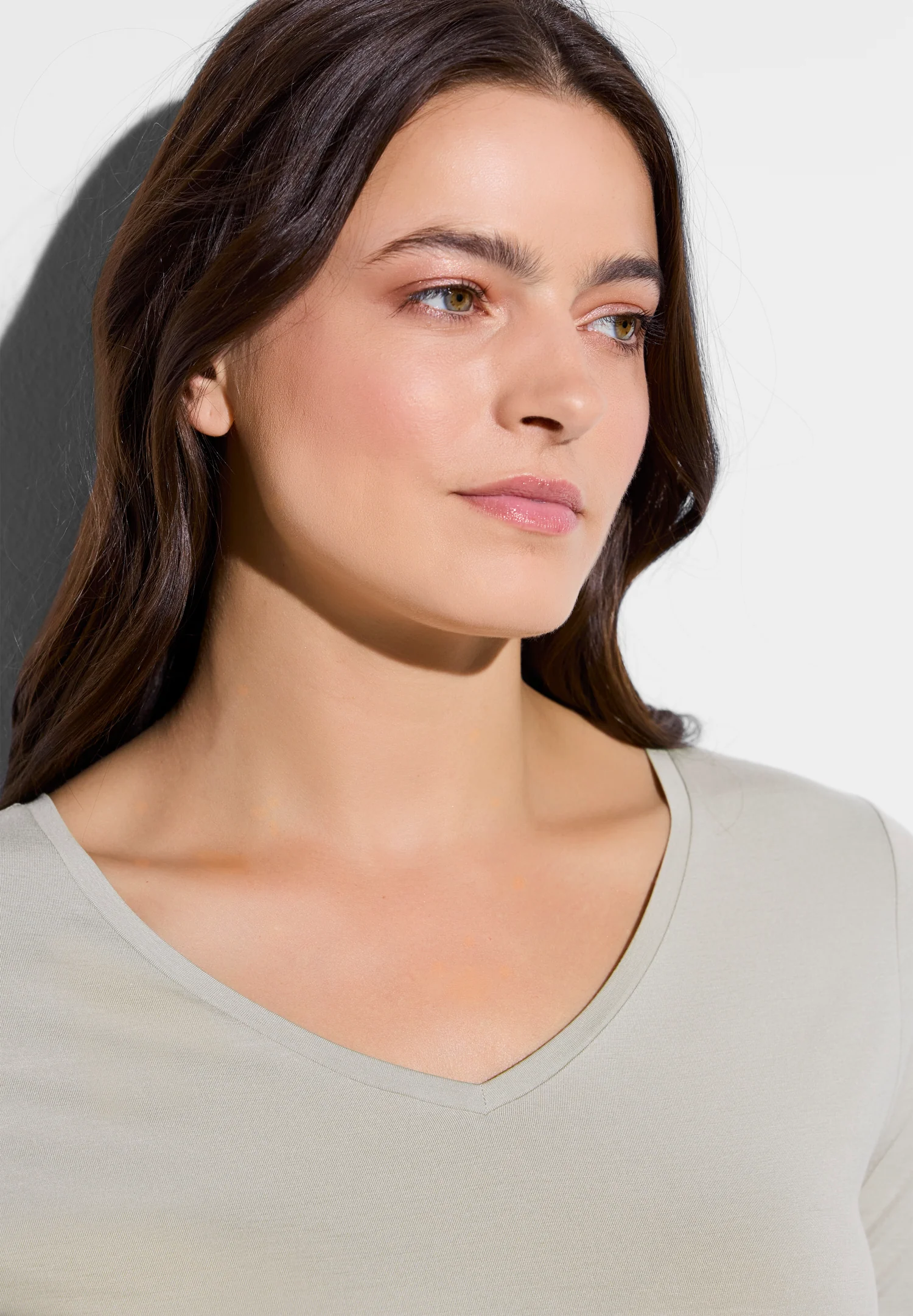 Pureness | T-Shirt kurzarm V-Ausschnitt - laurel oak - Image 3