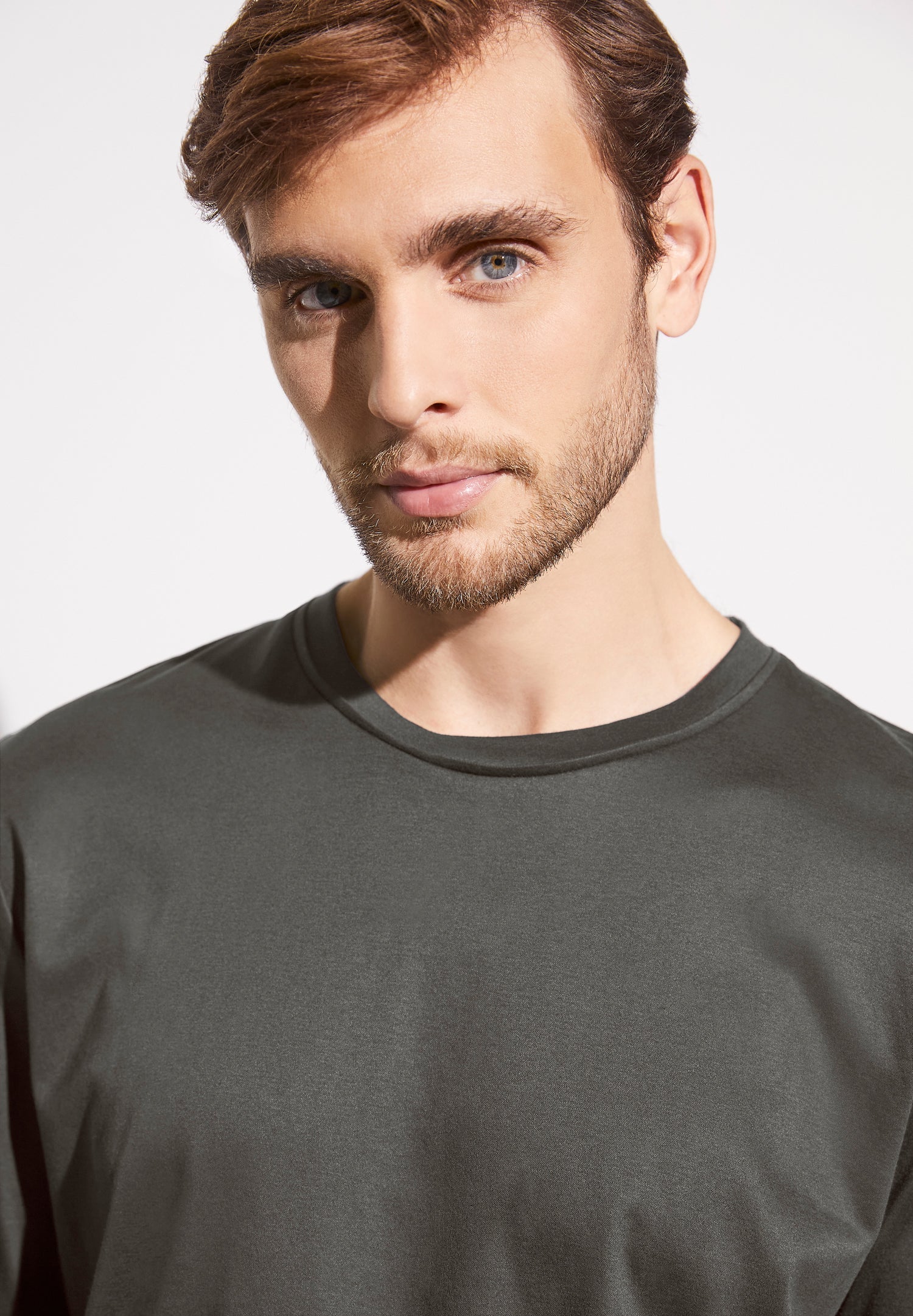 Sea Island | Pyjama lang - dark sage - Image 3