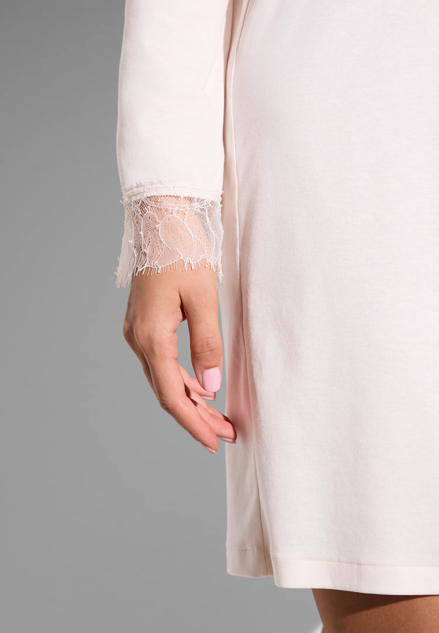 Sea Island | Sleepshirt Long Sleeve - light apricot - Image 3