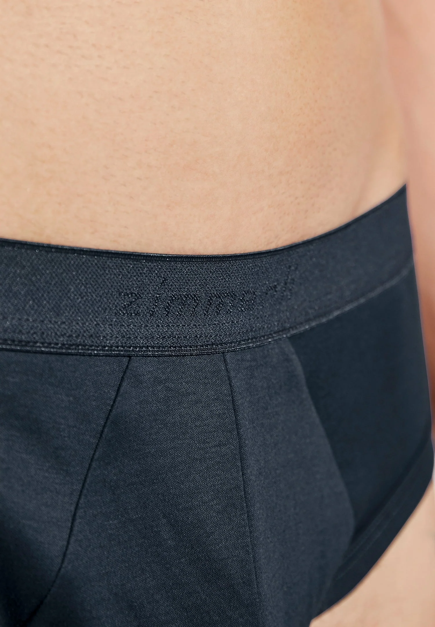 Sea Island | Slip - midnight navy - Image 3