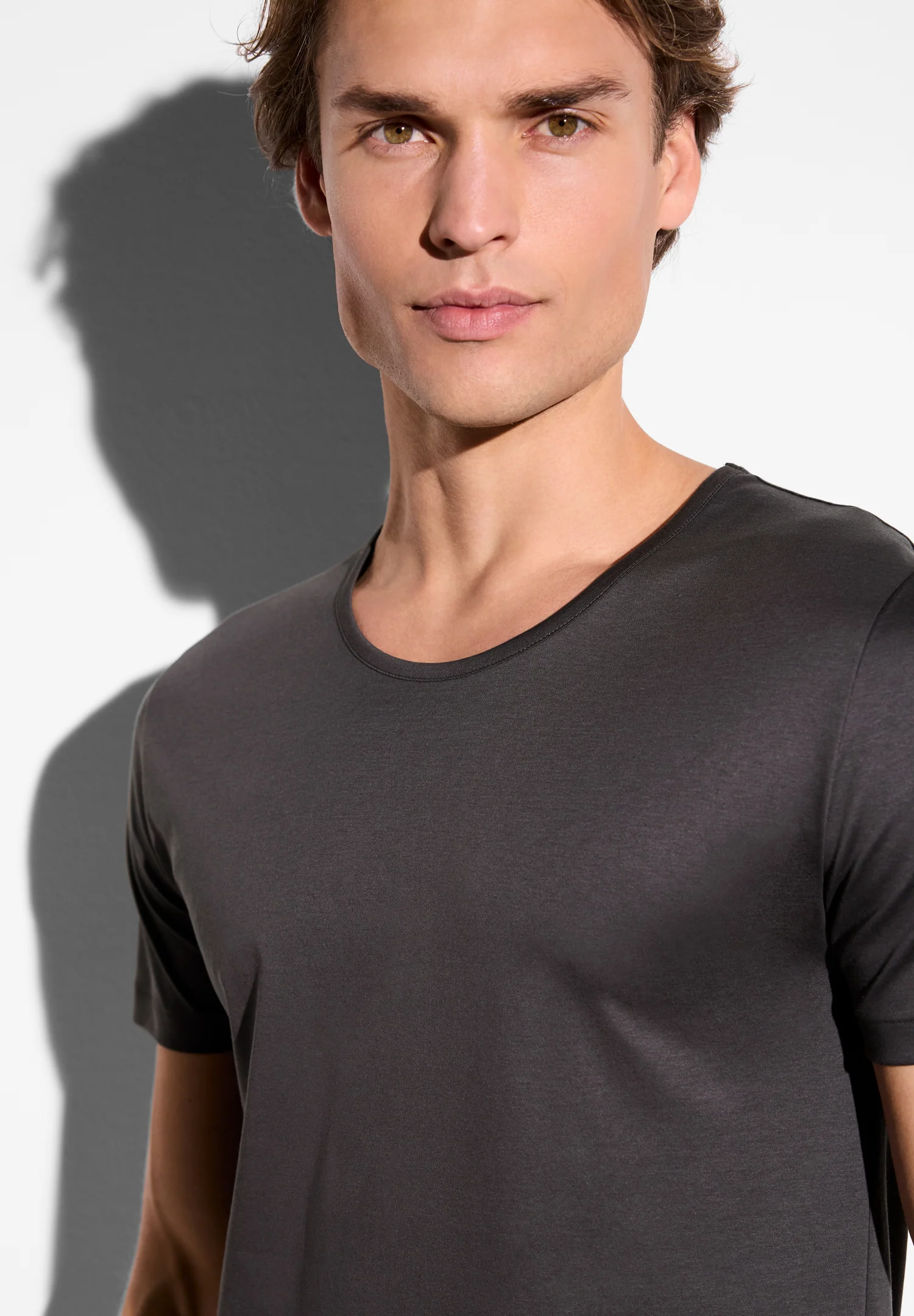 Sea Island | T-Shirt kurzarm, Rundhals schmaler Kragen - espresso - Image 3