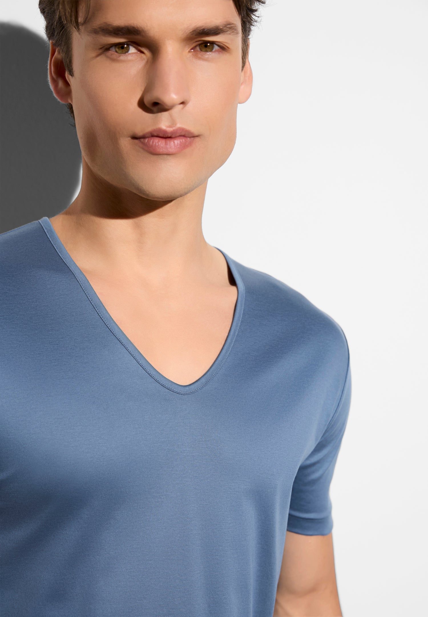 Sea Island | T-Shirt kurzarm V-Ausschnitt - blue horizon - Image 4