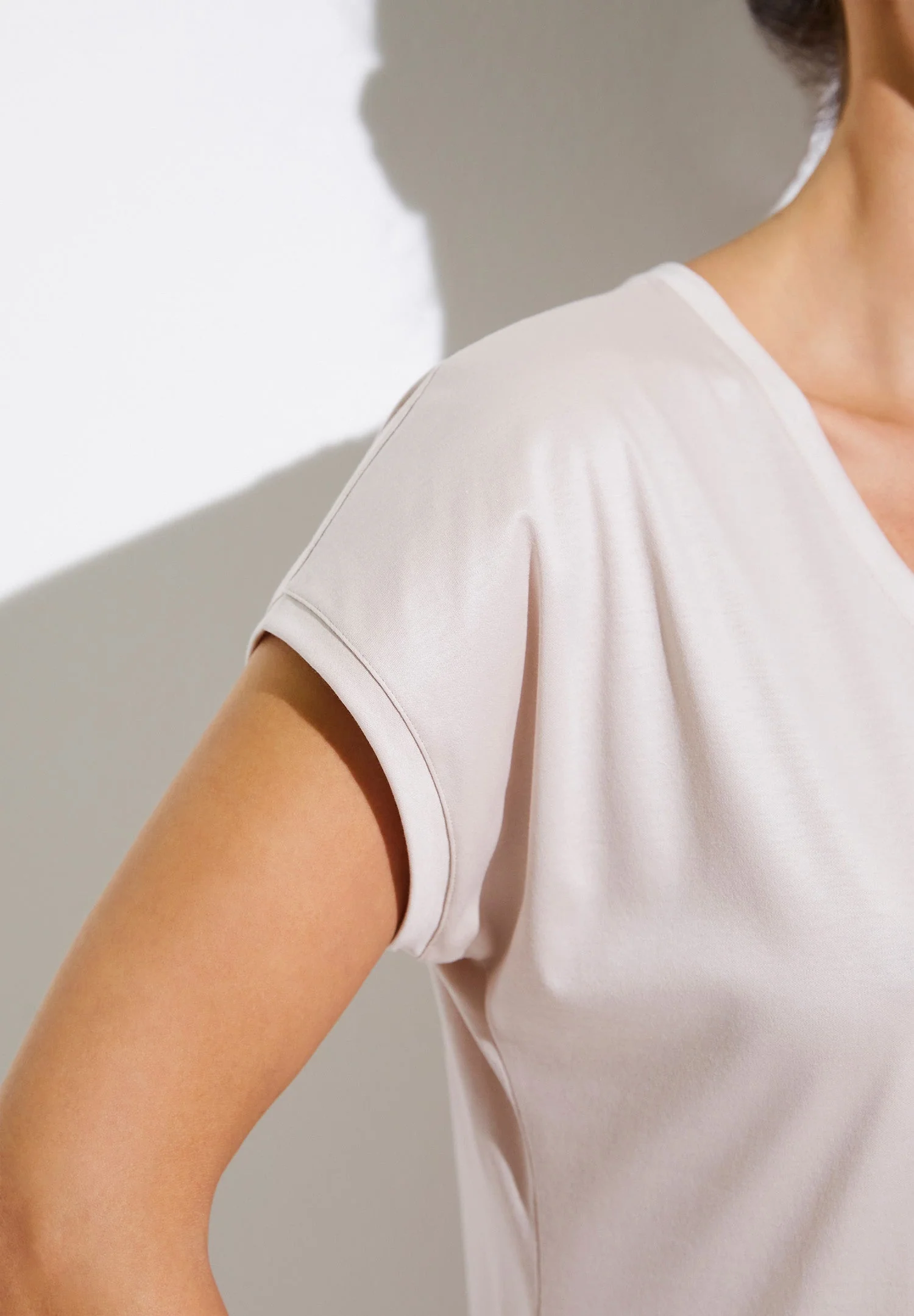 Sea Island | T-Shirt kurzarm V-Ausschnitt - grey morn - Image 3
