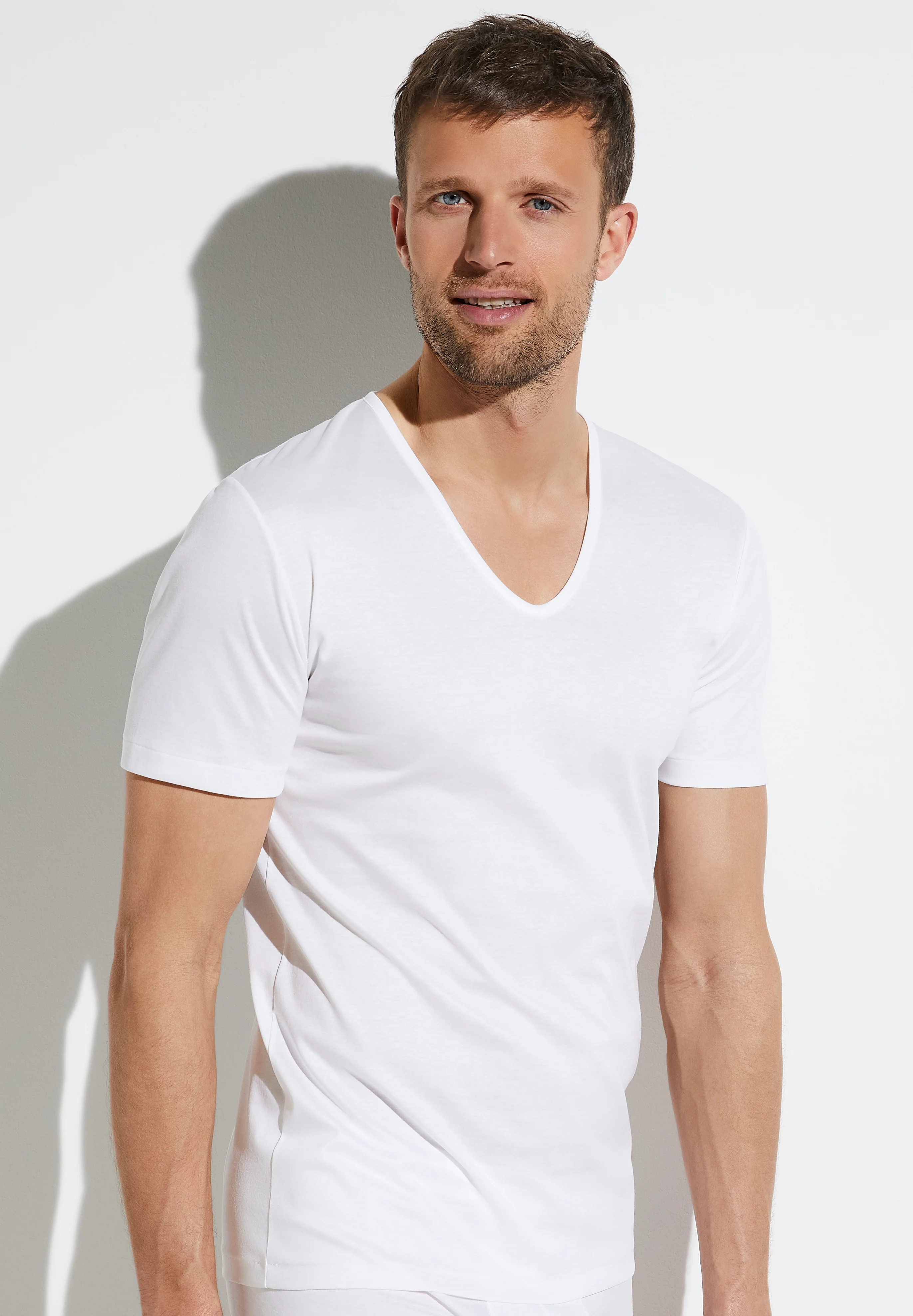 Sea Island EU | T-Shirt kurzarm V-Ausschnitt - weiss