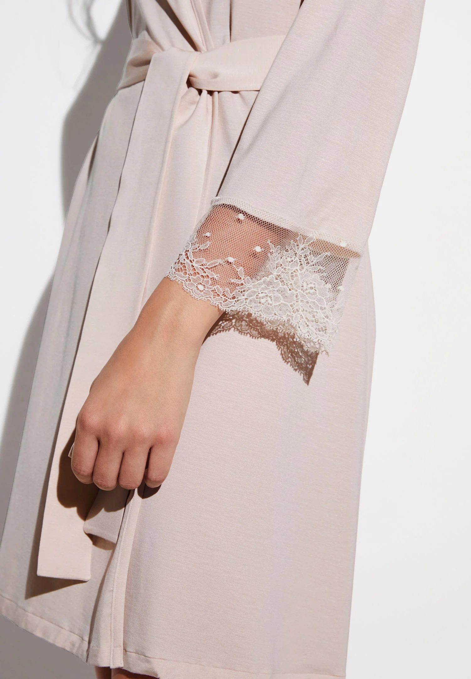 Sensual Fashion | Morgenmantel kurz - light peach - Image 3