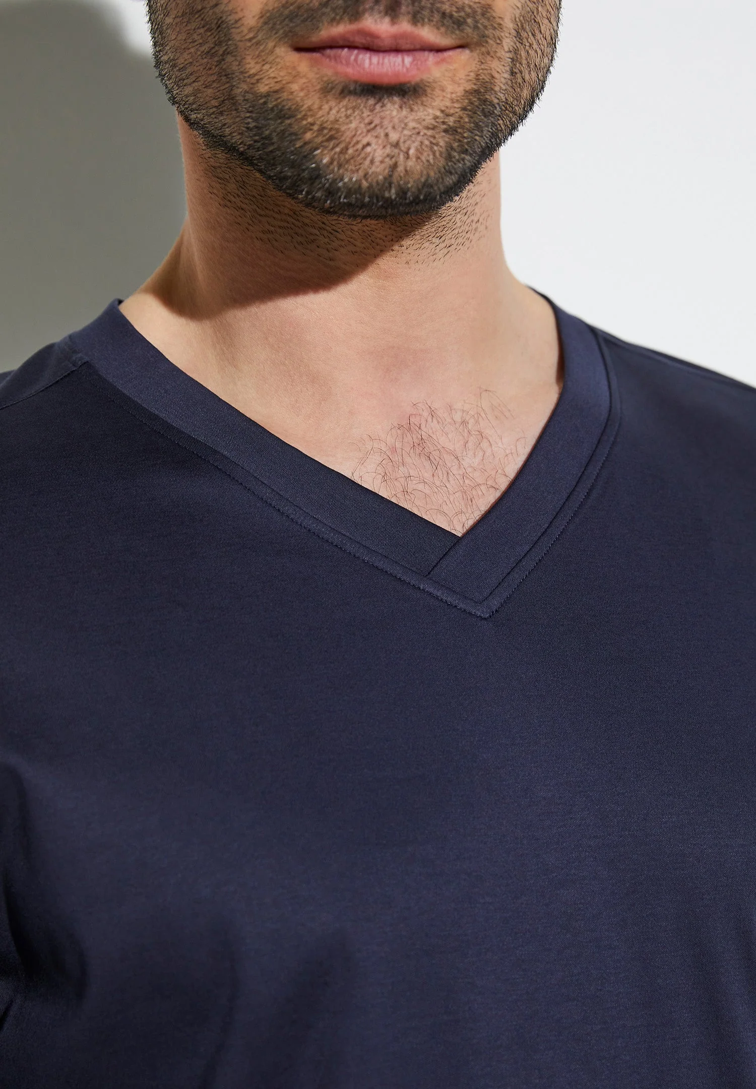 Supreme Green Cotton | T-Shirt langarm V-Ausschnitt - navy - Image 3