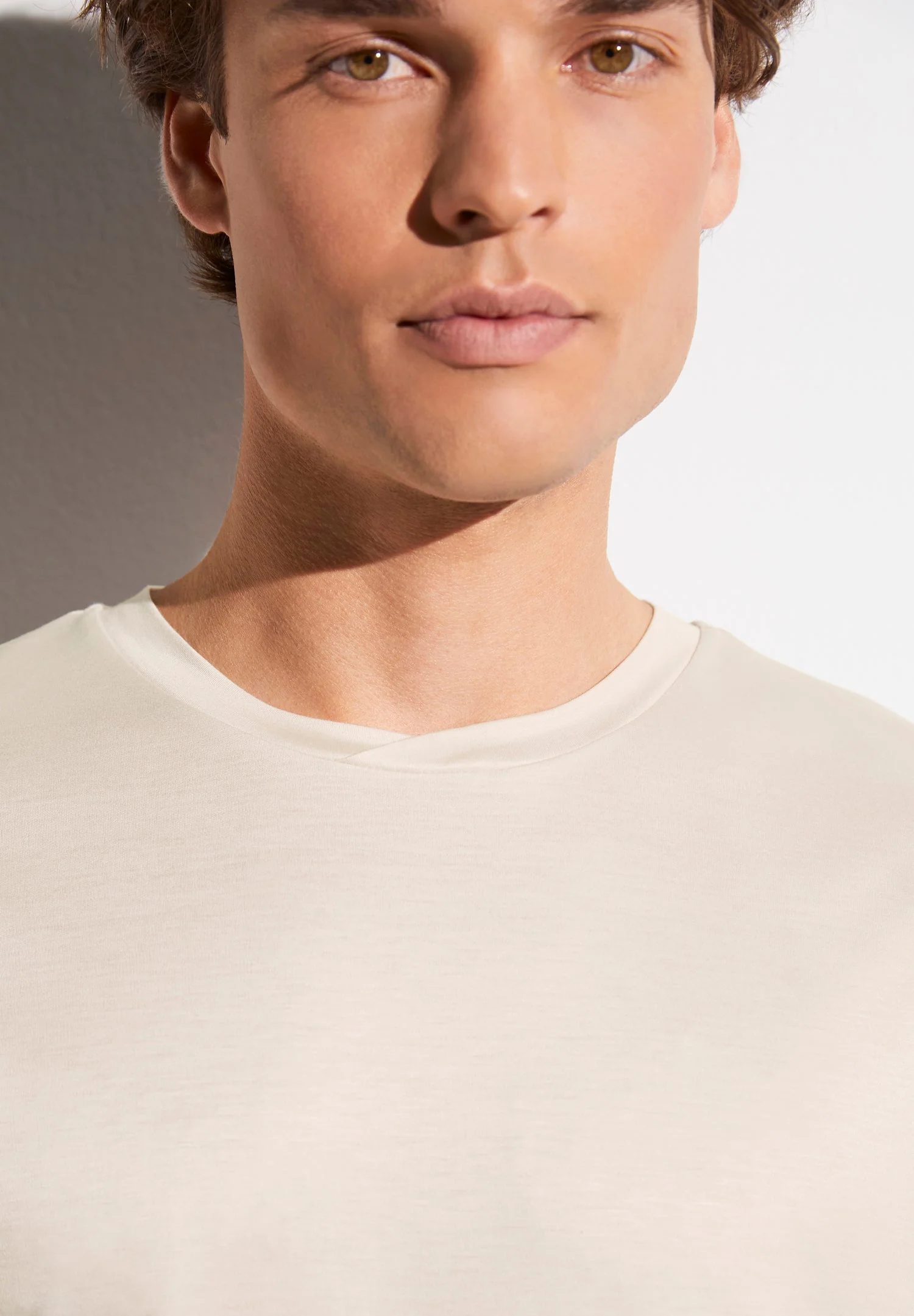 Sustainable Luxury | Pyjama kurz - almond latte - Image 3
